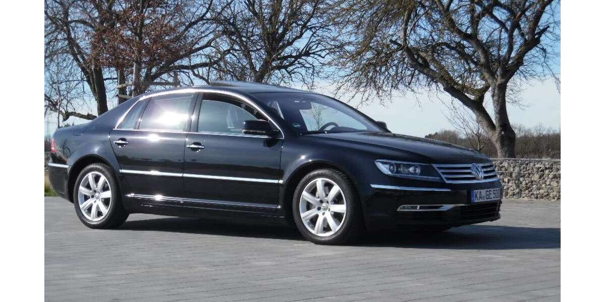 VW Phaeton 102.800 km 26.500 &euro; Karlsruhe 76131