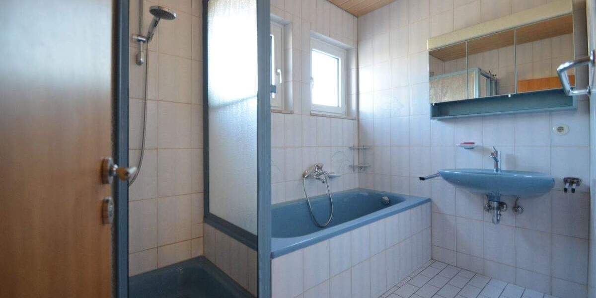 Mehrfamilienhaus, Wohnhaus Rutesheim - 7 Zimmer, 178 m&sup2;, 538.000&euro; | Angebot:25704324