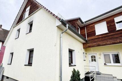 Haus Walzbachtal Wössingen - 7 Zimmer, 169 m&sup2;, 519.000&euro; | Angebot:26822640