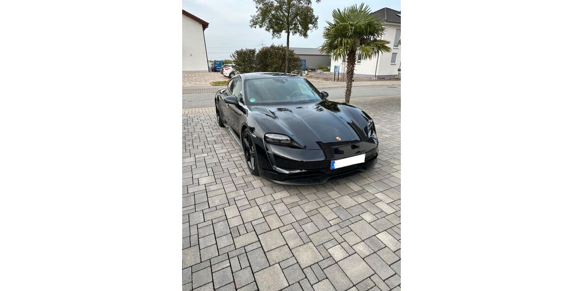 Porsche Taycan 118.000 km 59.000 &euro; Leonberg 71229