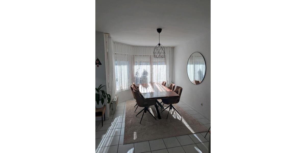 Attraktives 5 Zimmer Reihenendehaus mit EBK und Partykeller!! 5 zimmer