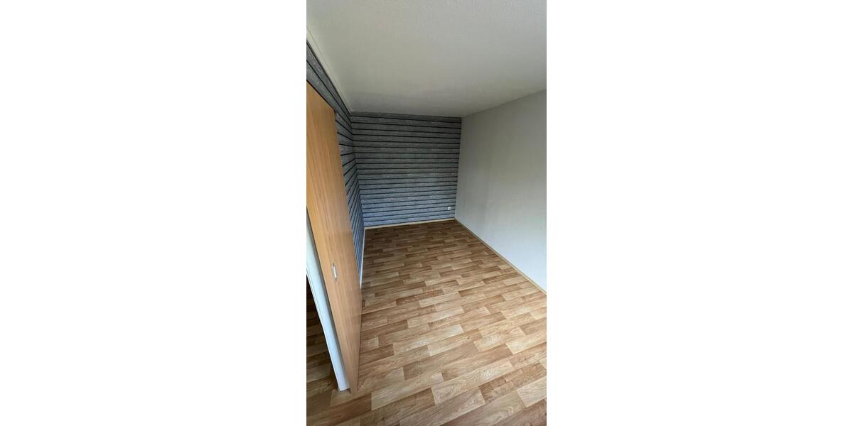 Erdgeschoßwohnung Oberderdingen - 2 Zimmer, 56 m&sup2;, 124.000&euro; | Angebot:24995602