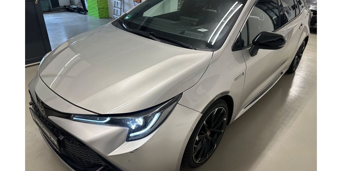 Toyota Corolla 163.803 km 18.690 &euro; LEONBERG 71229