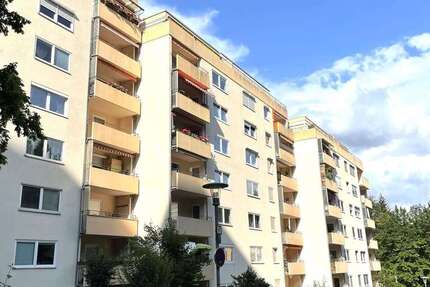 Wohnung zum Kaufen in Bad Herrenalb 199.000 € 107.49 m² 4 zimmer