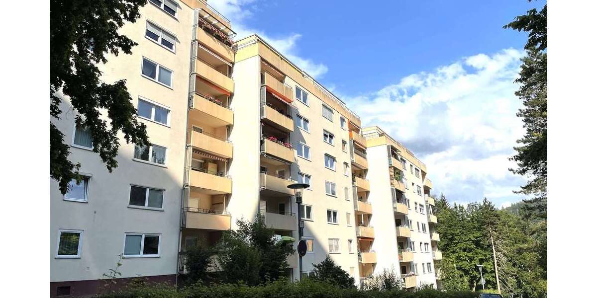 Wohnung zum Kaufen in Bad Herrenalb 199.000 € 107.49 m² 4 zimmer