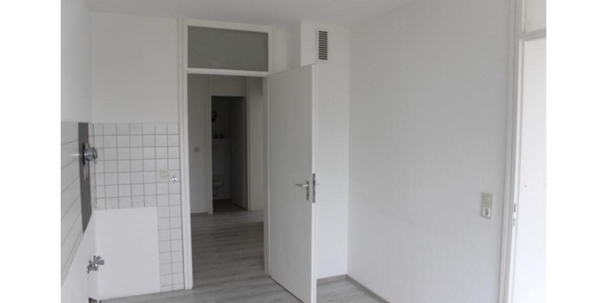 Etagenwohnung Pforzheim Eutingen - 2 Zimmer, 65 m&sup2;, 1.030&euro; | Angebot:25175350