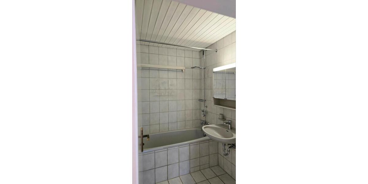Etagenwohnung Sindelfingen Sindelfingen (Stadt) - 3 Zimmer, 76 m&sup2;, 265.000&euro; | Angebot:26443943