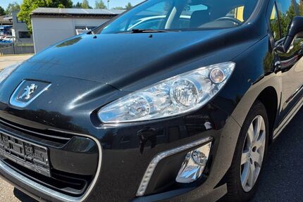 Peugeot 308 110.900 km 5.300 € Wiernsheim Pinasche 75446
