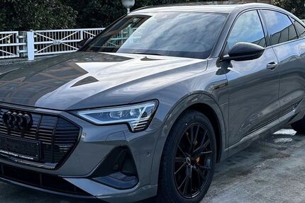 Audi e-tron 42.426 km 40.900 &euro; Ettlingen 76275