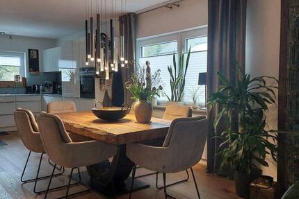 Haus Bruchsal Untergrombach - 6 Zimmer, 143 m&sup2;, 698.000&euro; | Angebot:26920322