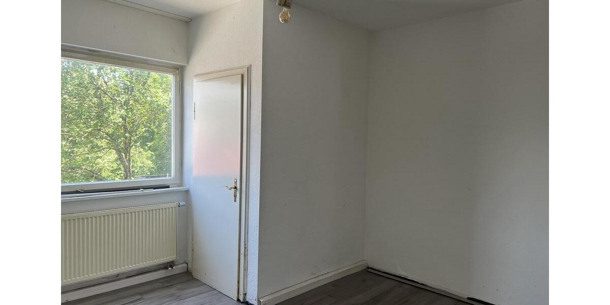 Etagenwohnung Pforzheim Dillweißenstein - 3 Zimmer, 90 m&sup2;, 1.250&euro; | Angebot:26064332