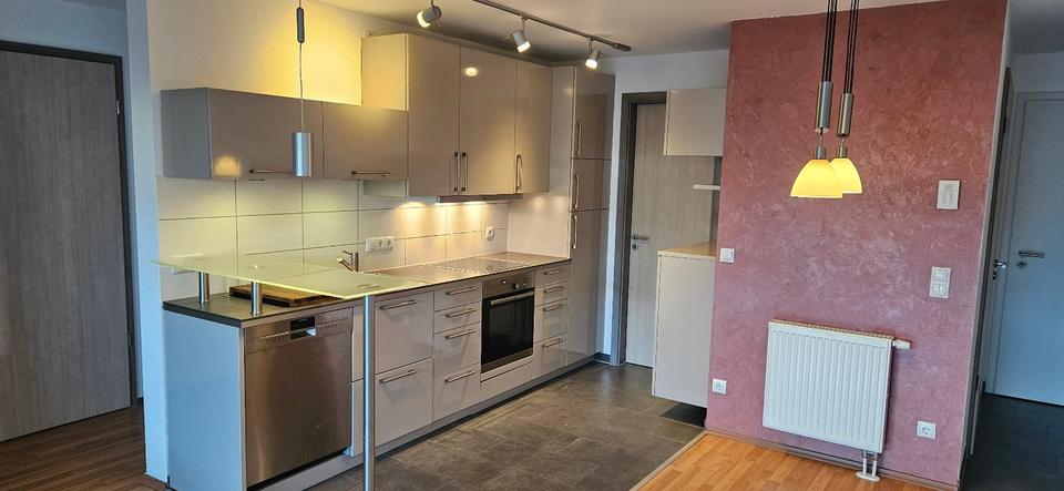 Erdgeschoßwohnung Sindelfingen Darmsheim - 3 Zimmer, 83 m&sup2;, 1.565&euro; | Angebot:25591058