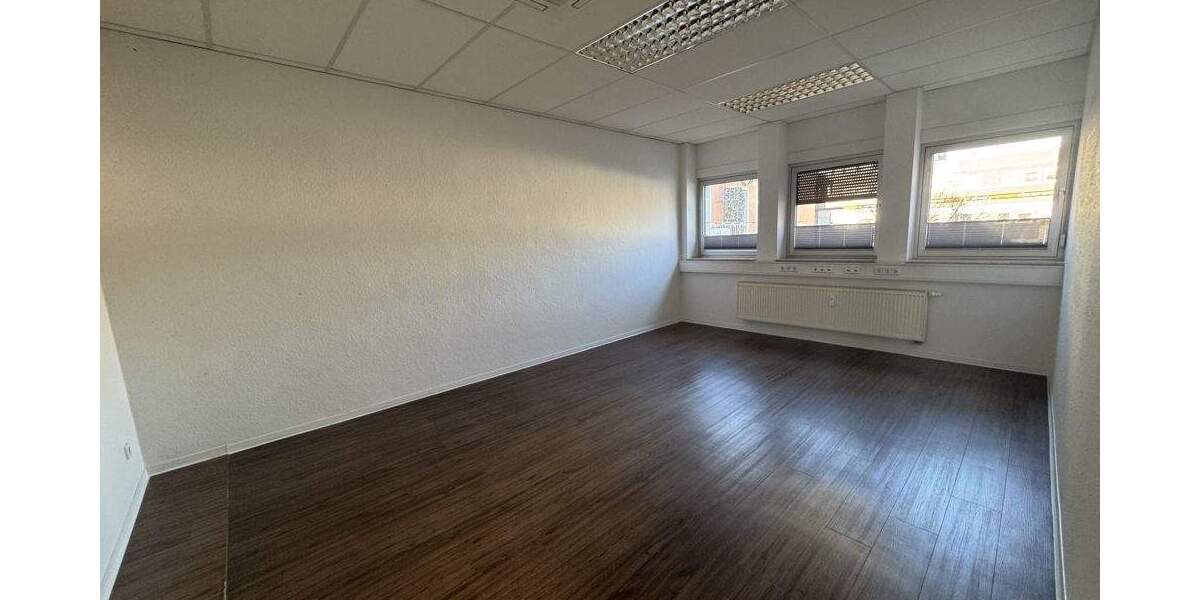 Gewerbeobjekt Karlsruhe - Innenstadt Kern Neureut - 3.703&euro; | Angebot:25682183