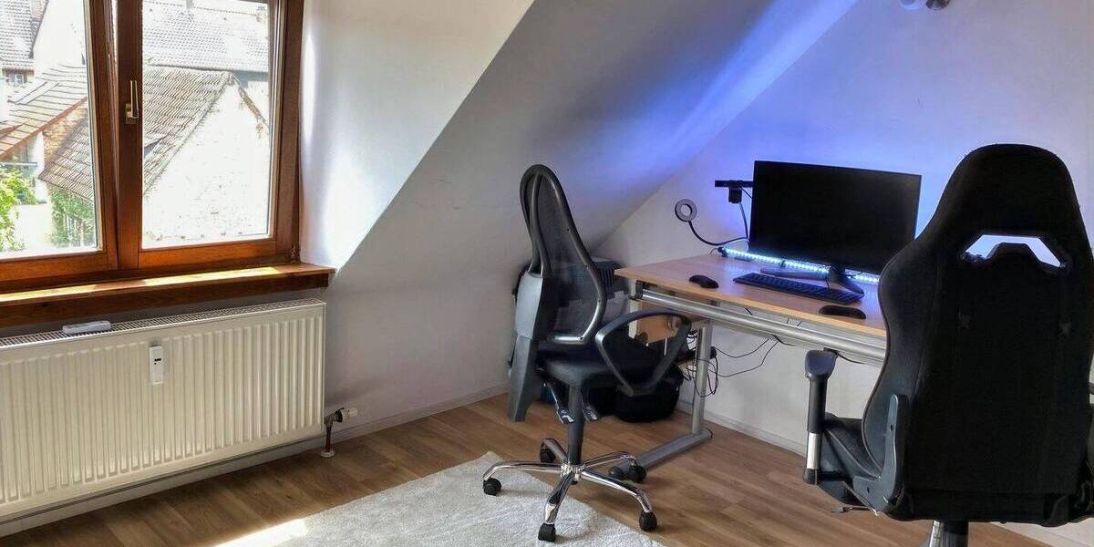 Etagenwohnung Birkenfeld - 2 Zimmer, 76 m&sup2;, 760&euro; | Angebot:26763398