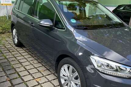 VW Touran 195.400 km 15.900 € Wildberg 72218