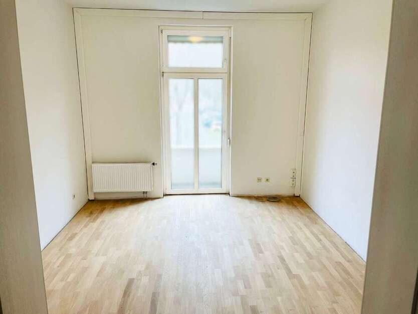 Büro in Stuttgart 370 € 26 m²