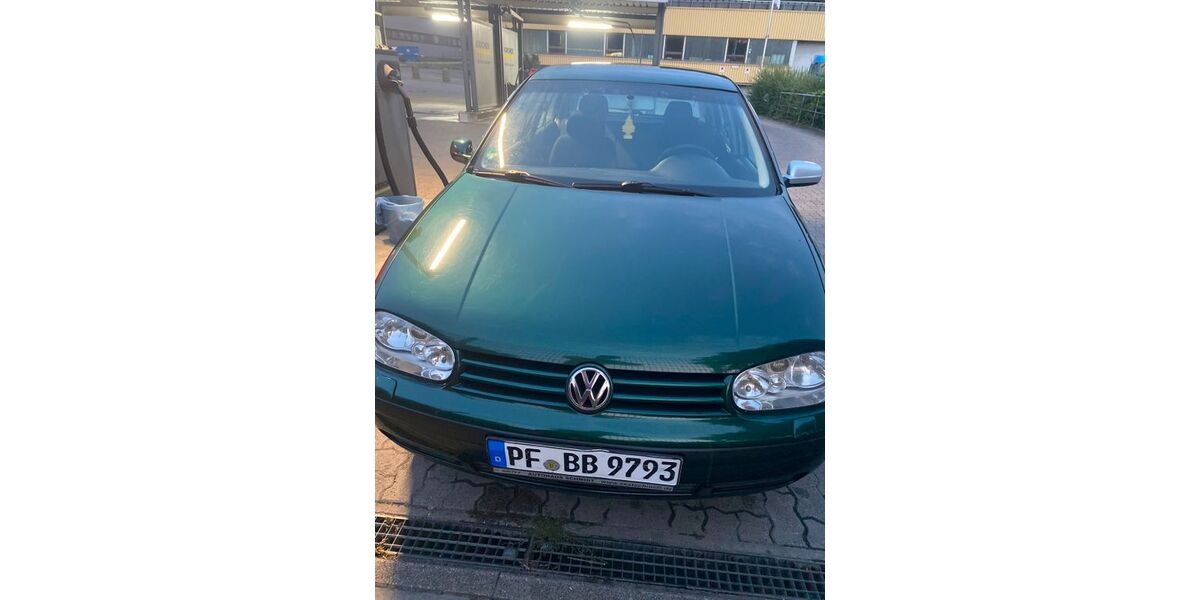 VW Golf 360.000 km 1.500 &euro; Mühlacker 75417
