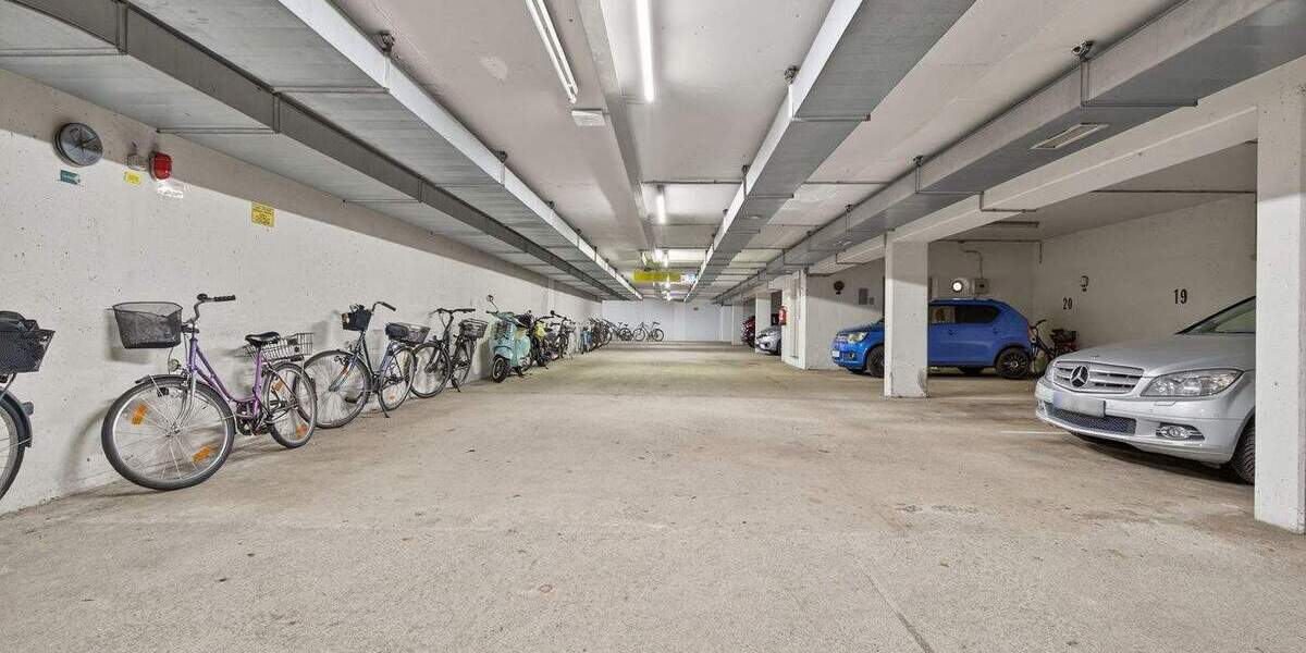 Urban wohnen, ruhig leben - helle 2-Zimmer-Wohnung mit Tiefgaragenstellplatz in der Karlsruher Oststadt 2 zimmer