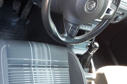 VW Tiguan 87.211 km 14.500 &euro; Loffenau 76597
