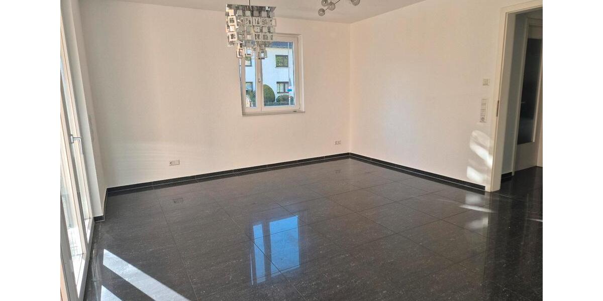 Erdgeschoßwohnung Ettlingen - 2 Zimmer, 62 m&sup2;, 890&euro; | Angebot:26310128