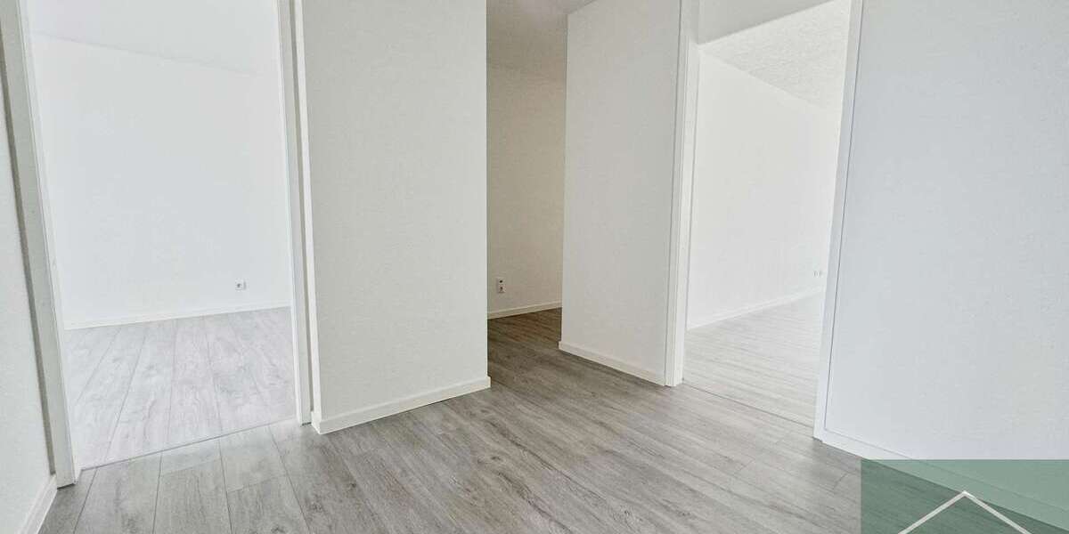 Etagenwohnung Leonberg - 3 Zimmer, 85 m&sup2;, 1.150&euro; | Angebot:26482286