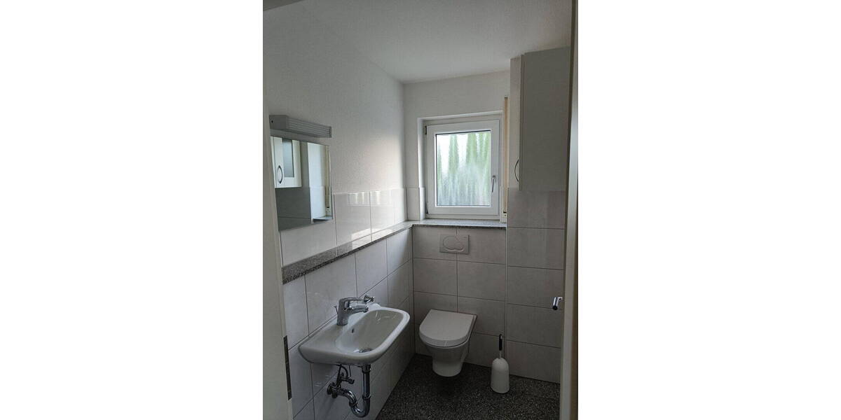 Einfamilienhaus Wiernsheim - 5 Zimmer, 127 m&sup2;, 1.560&euro; | Angebot:26527569