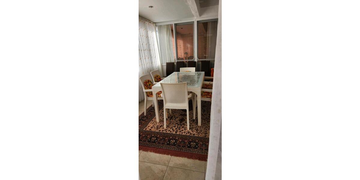 Einfamilienhaus Gerlingen - 12 Zimmer, 395 m&sup2;, 375.000&euro; | Angebot:23762107