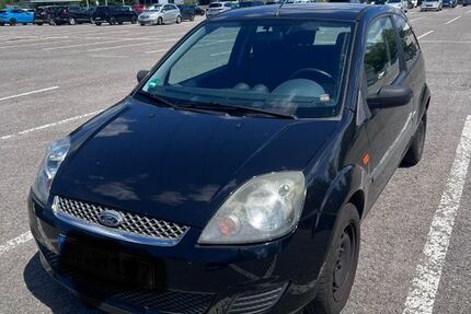 Ford Fiesta 172.000 km 1.300 &euro; Sindelfingen 71067