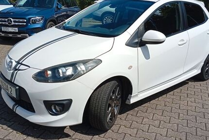 Mazda 2 185.643 km 2.990 &euro; Pforzheim 75172