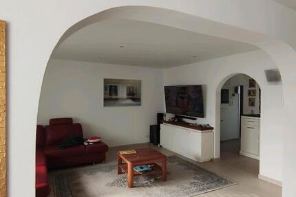 Exklusives Wohnerlebnis: ca.130qm Wohnung + Büro + XL Keller 3.5 zimmer