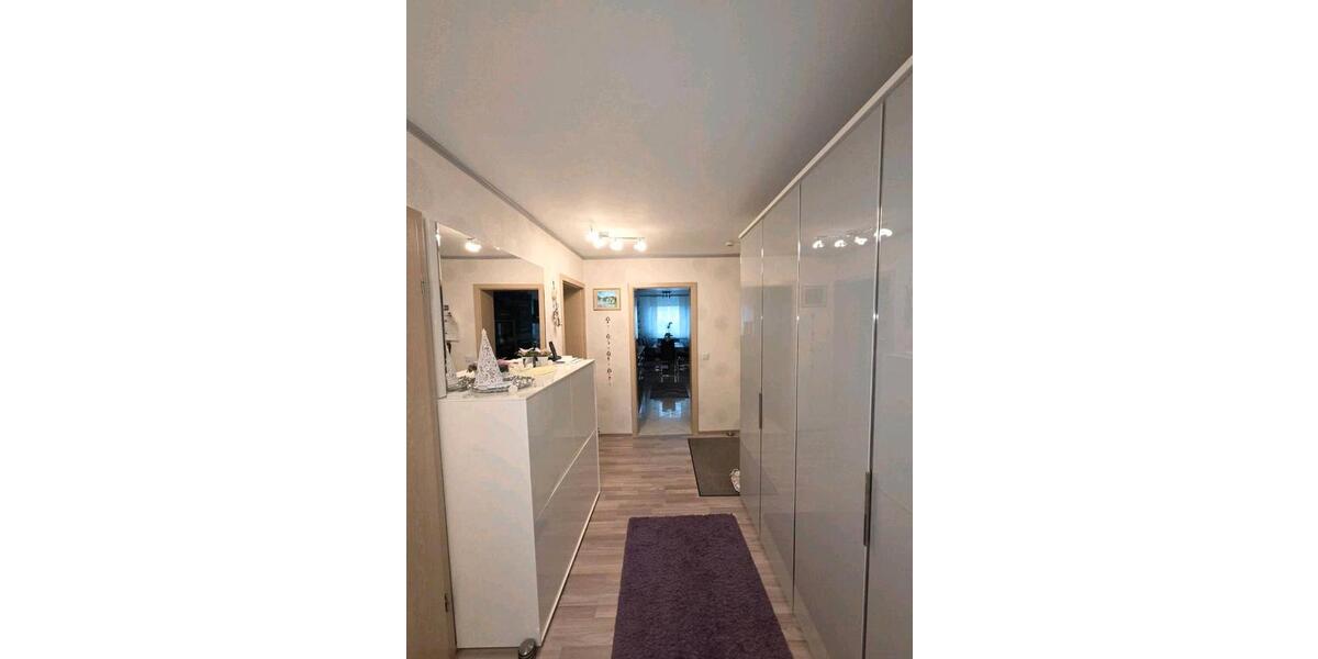 Etagenwohnung Pforzheim Eutingen - 3.5 Zimmer, 84 m&sup2;, 270.000&euro; | Angebot:24964356