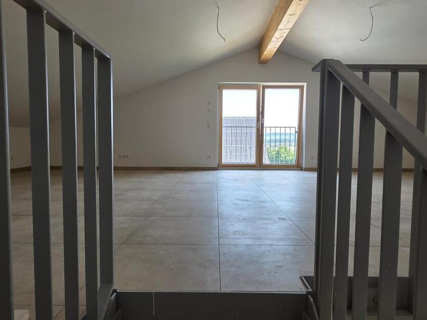 Wohnung als Doppelhaushälfte, Erstbezug