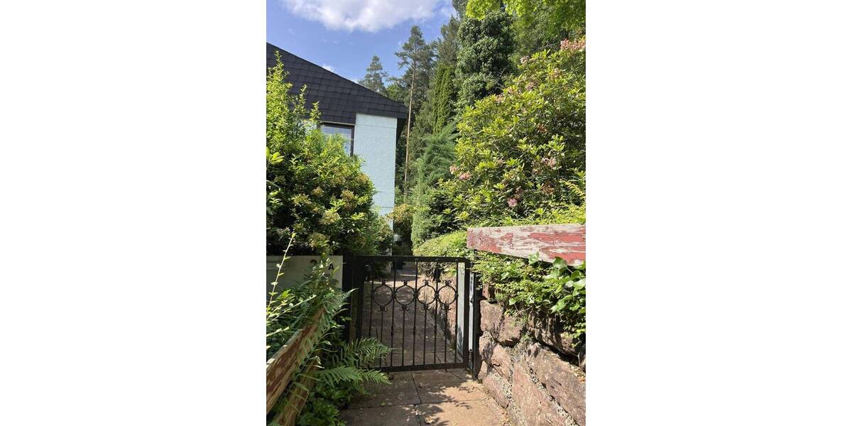 Etagenwohnung Bad Liebenzell - 2 Zimmer, 83 m&sup2;, 250.000&euro; | Angebot:25971801