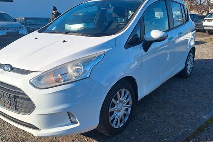 Ford B-Max 123.583 km 5.700 &euro; Karlsruhe 76185