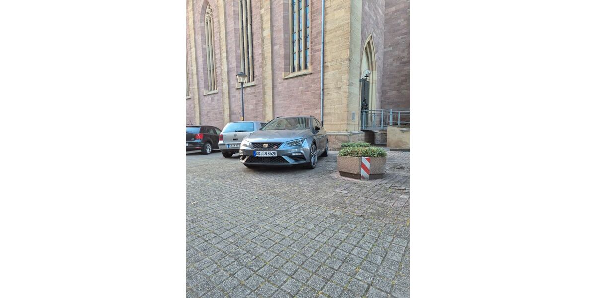 Seat Leon 98.000 km 21.999 &euro; Kraichtal 76703