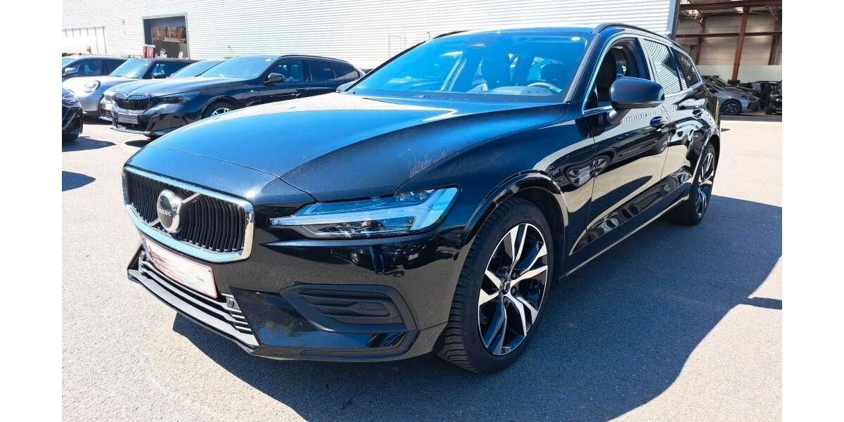 Volvo V60 46.104 km 30.600 &euro; Gerlingen 70839