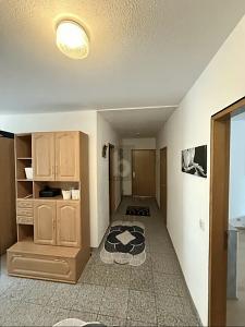 GEPFLEGT, HELL UND GUT GESCHNITTEN IN RUHIGER LAGE - Etagenwohnung Ditzingen | Angebot:26766049