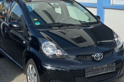 Toyota Aygo (X) 65.000 km 3.680 &euro; pforzheim 75181