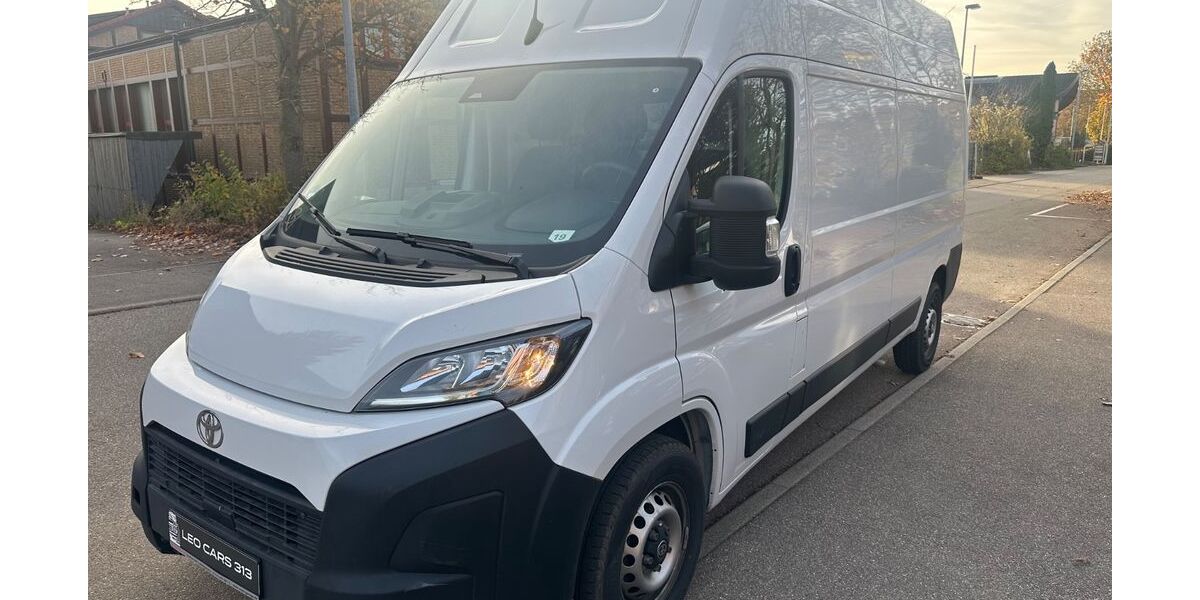 Toyota Proace Max 25.190 km 19.990 &euro; LEONBERG 71229