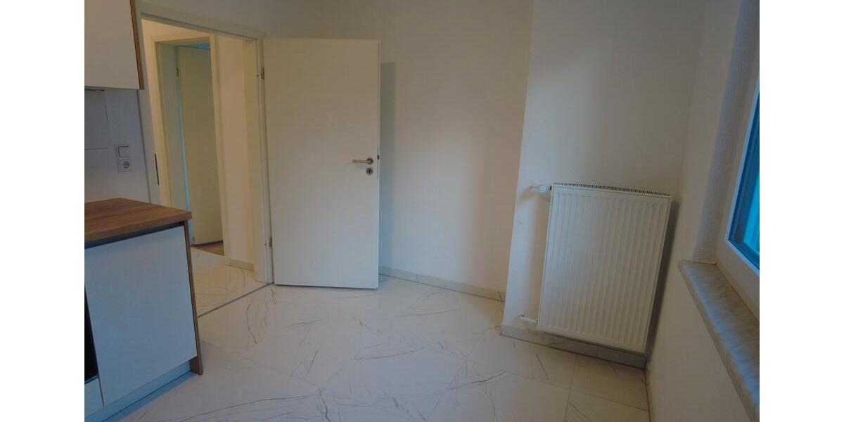 Erdgeschoßwohnung Pforzheim Nordstadt - 2 Zimmer, 70 m&sup2;, 900&euro; | Angebot:26062424
