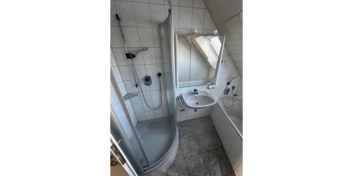 Etagenwohnung Bretten - 2 Zimmer, 70 m&sup2;, 1.150&euro; | Angebot:25554048