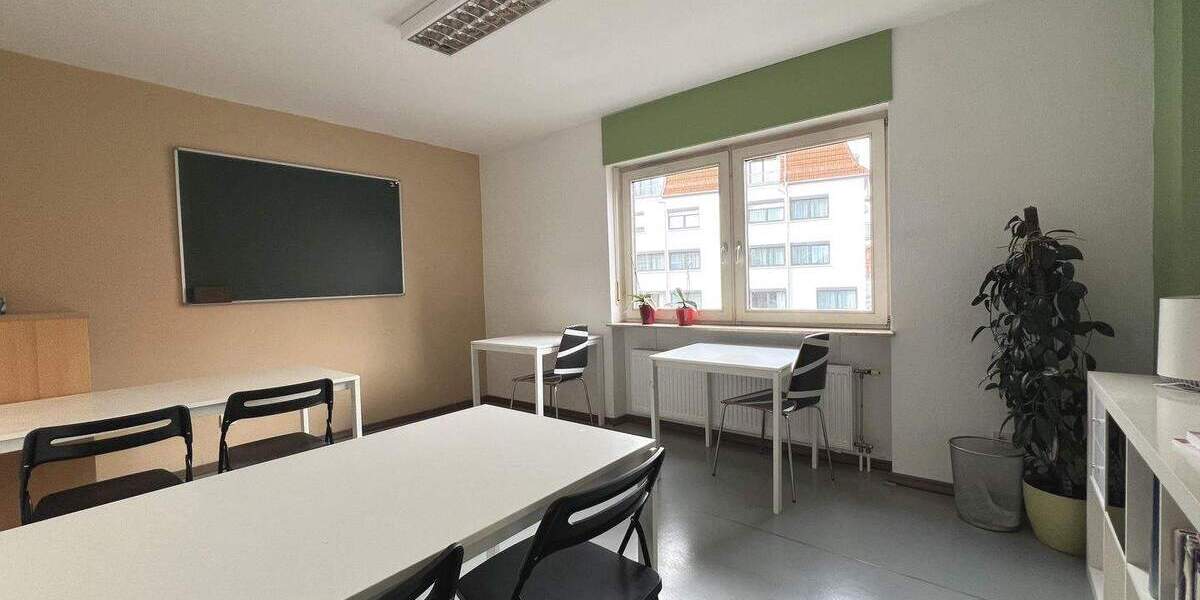 Etagenwohnung Bretten - 9 Zimmer, 253 m&sup2;, 699.000&euro; | Angebot:25706281