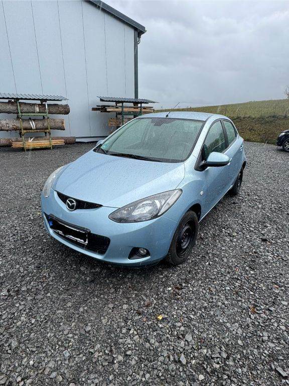 Mazda 2 120.000 km 3.200 € Güglingen 74363
