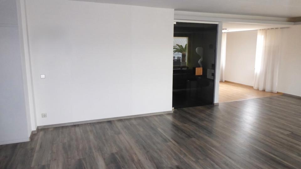Einfamilienhaus Pforzheim Weststadt - 4 Zimmer, 153 m&sup2;, 420.000&euro; | Angebot:26941690