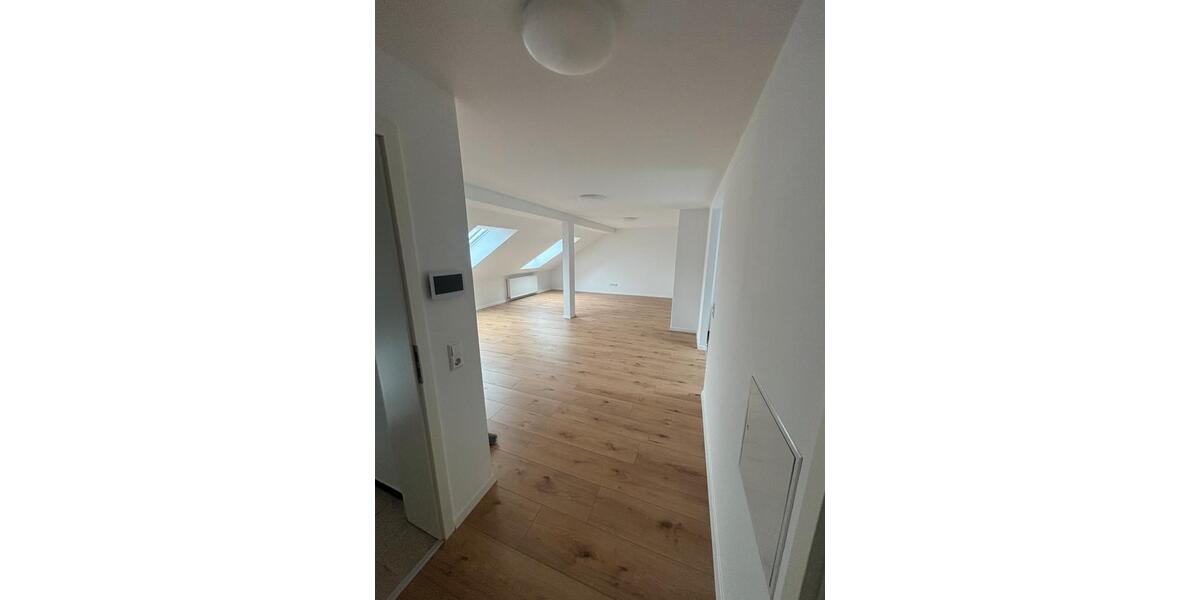 Dachgeschoßwohnung Karlsruhe Grötzingen - 1 Zimmer, 60 m&sup2;, 850&euro; | Angebot:26153655