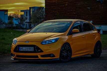 Ford Focus 153.225 km 12.399 &euro; Tiefenbronn 75233