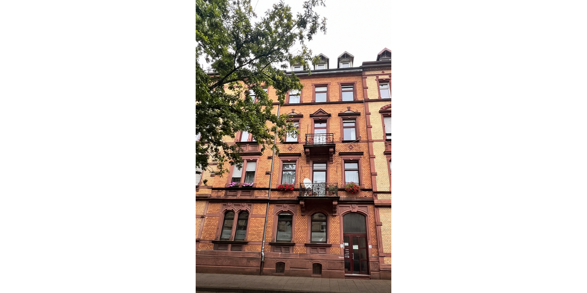 Haus zum Kaufen in Karlsruhe 1.950.000 € 455 m² 18 zimmer