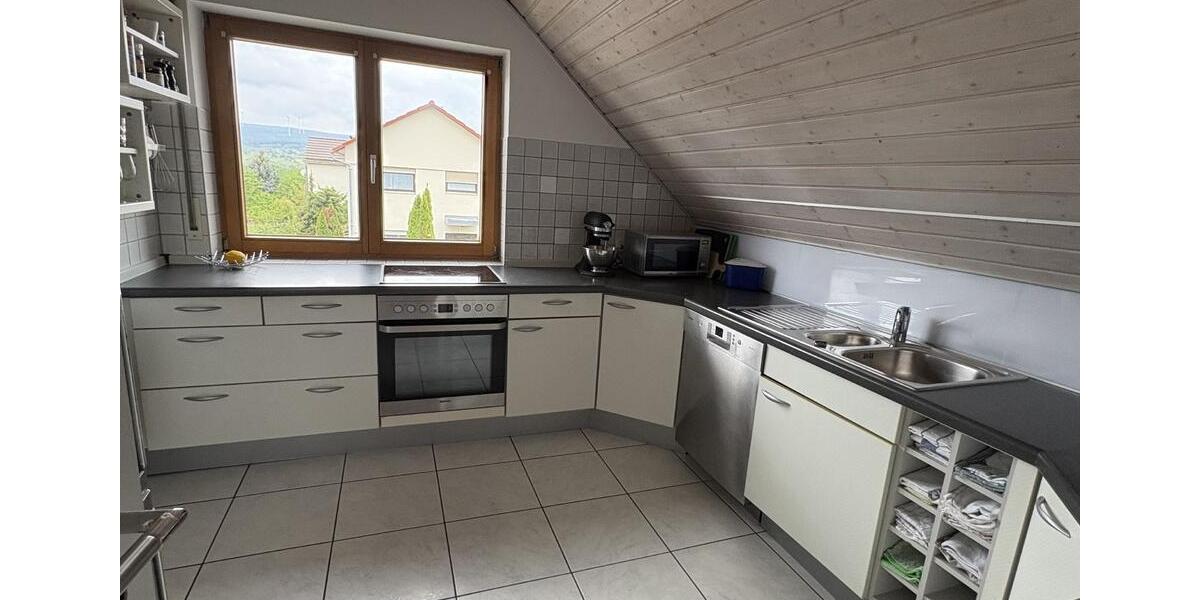 Dachgeschoßwohnung Karlsbad - 3.5 Zimmer, 95 m&sup2;, 335.000&euro; | Angebot:26545412