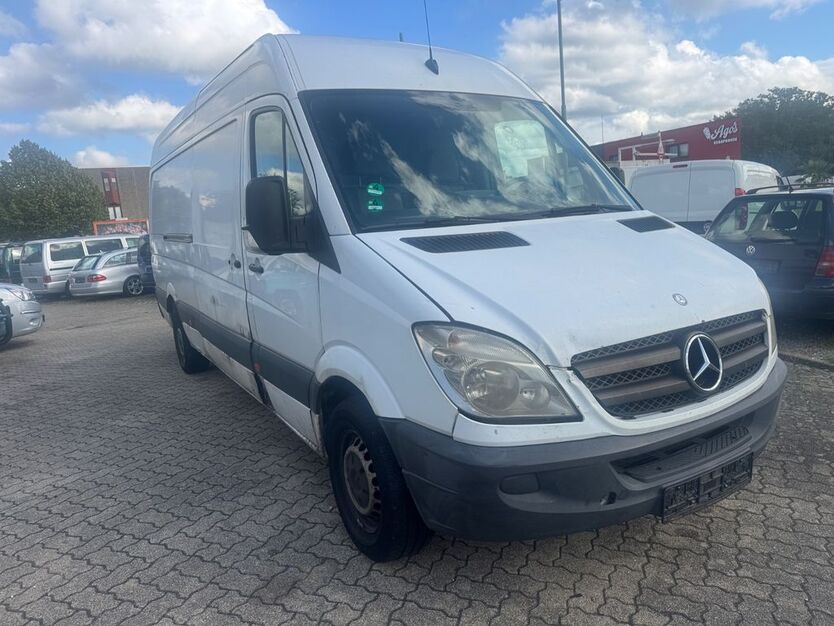 Mercedes-Benz Sprinter 512.000 km 4.500 € Stutensee 76297