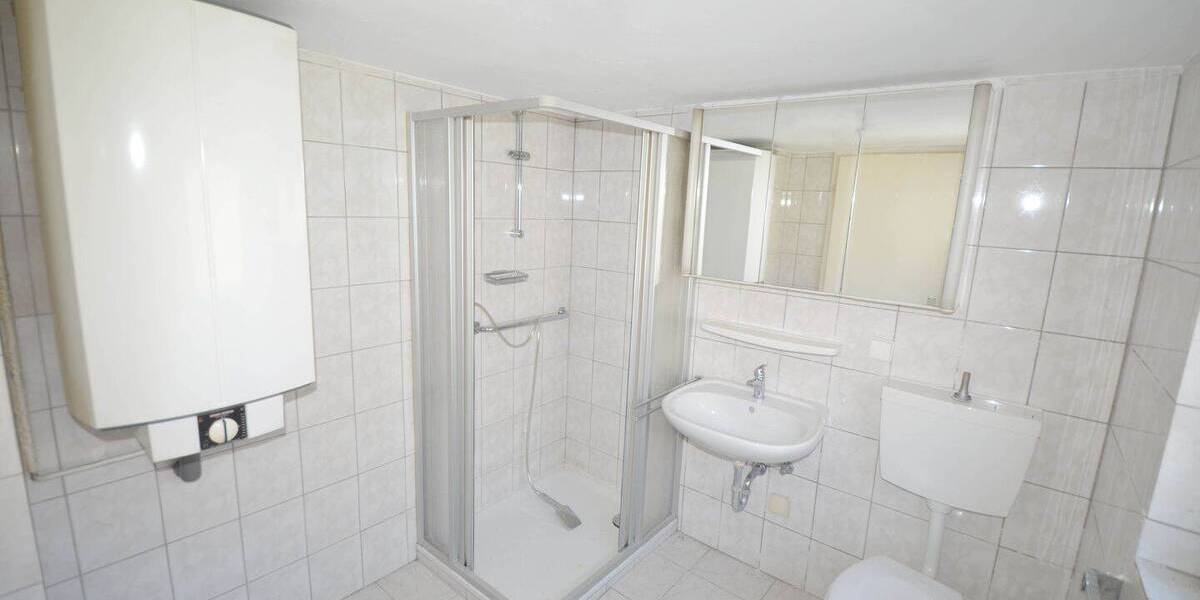 Mehrfamilienhaus, Wohnhaus Waldbronn Busenbach - 335.000&euro; | Angebot:26851201